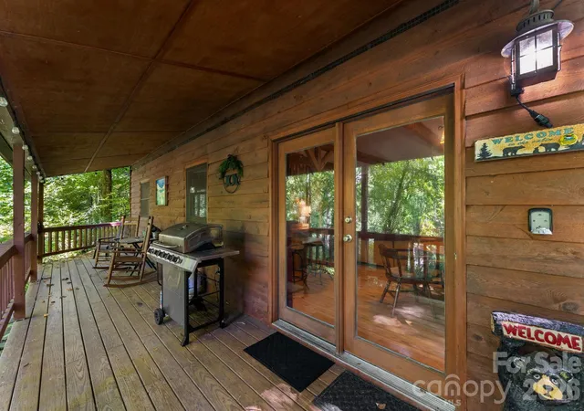 Photo 3 of Single family home for sale at 3575 Conleys Crk Rd, Whittier, NC 28789 | MLS# 4427909 | Listing updated on 2026-10-08