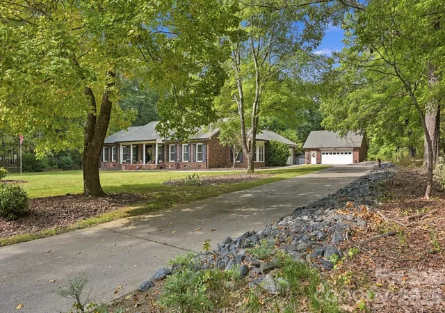 Photo 1 of Single family home for sale at 1734 Bellamy Cir, Albemarle, NC 28001 | MLS# 4427915 | Listing updated on 2026-09-24