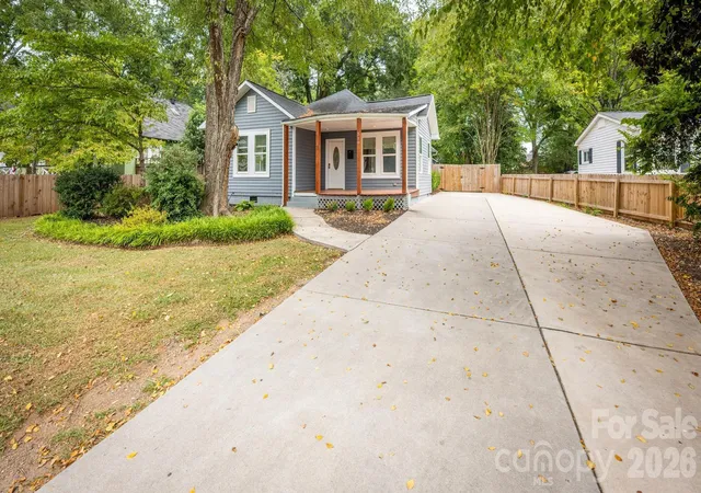 Photo 2 of Single family home for sale at 519 Union St S, Concord, NC 28025 | MLS# 4427922 | Listing updated on 2026-09-26