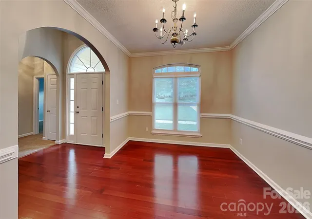 Photo 4 of Single family home for sale at 5611 Timbertop Ln, Charlotte, NC 28215 | MLS# 4427936 | Listing updated on 2026-09-24