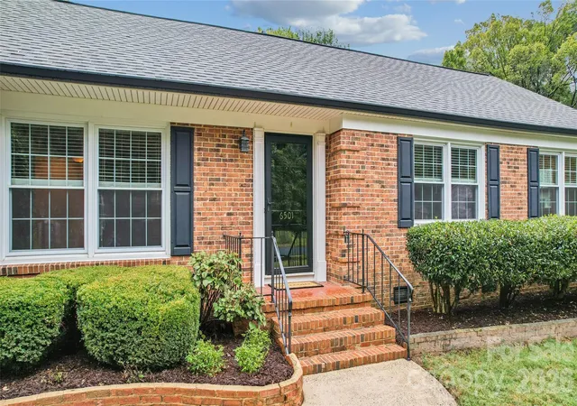 Single family home for sale at 6501 Wheeler Dr, Charlotte, NC 28211 | MLS# 4427960