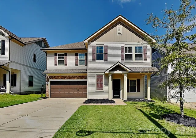 Photo 1 of Single family home for sale at 471 Hager Lake Rd, Mooresville, NC 28115 | MLS# 4427967 | Listing updated on 2026-09-24