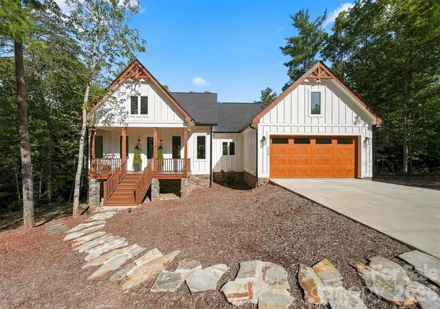 Photo 1 of Single family home for sale at 217 Sycamore Dr, Nebo, NC 28761 | MLS# 4427994 | Listing updated on 2026-10-06