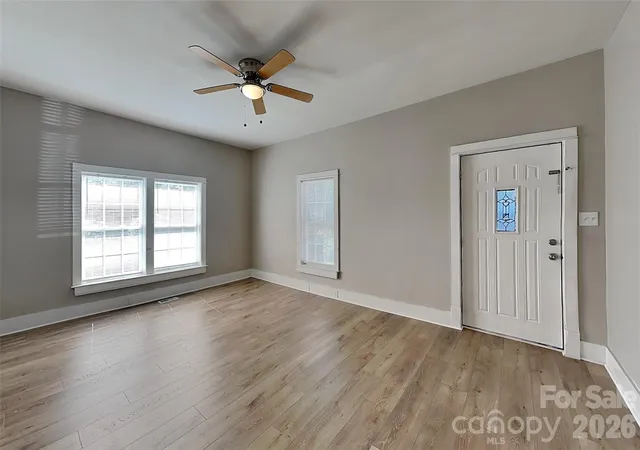 Photo 2 of Single family home for sale at 318 Bruce Ave, Mooresville, NC 28115 | MLS# 4428004 | Listing updated on 2026-09-24