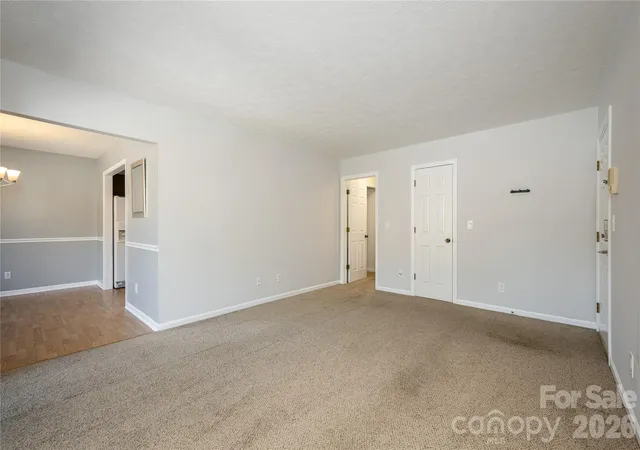 Listing Photo 5 - Condo for sale in building located at 1743 Haywood Manor Rd, Hendersonville, NC 28791 - Unit #C