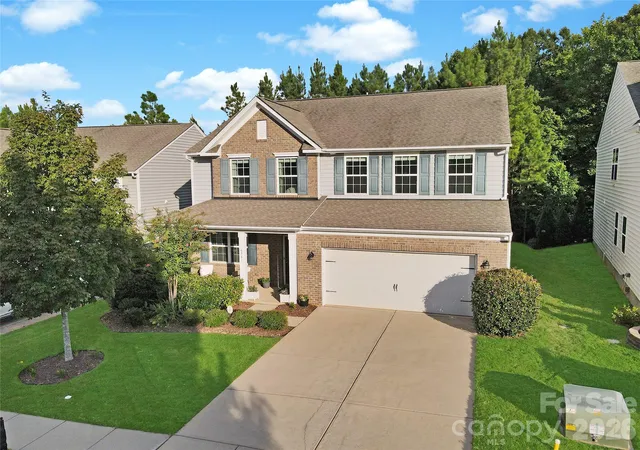 Photo 1 of Single family home for sale at 6961 Liverpool Ct, Fort Mill, SC 29707 | MLS# 4428009 | Listing updated on 2026-10-05