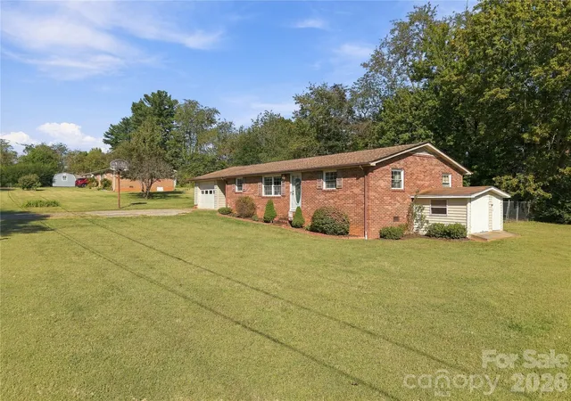 Photo 37 of Single family home for sale at 129 Automotive Ln, Hickory, NC 28601 | MLS# 4428027 | Listing updated on 2026-10-05