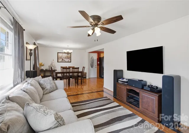 Photo 3 of Single family home for sale at 129 Automotive Ln, Hickory, NC 28601 | MLS# 4428027 | Listing updated on 2026-10-05