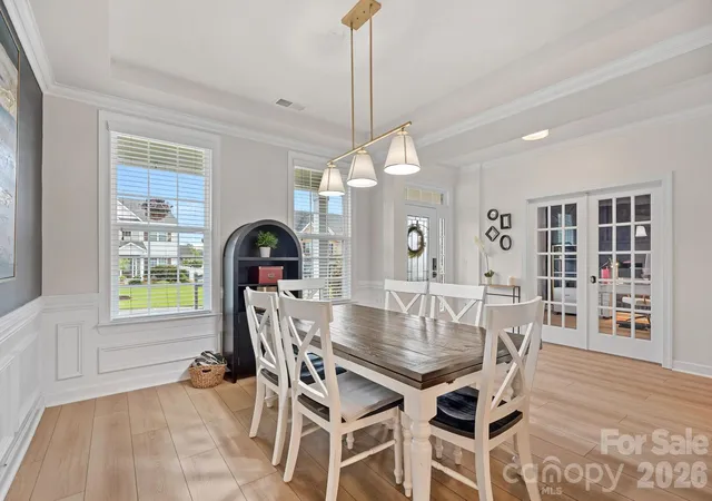 Photo 4 of Single family home for sale at 2071 Feldspar Dr, Davidson, NC 28036 | MLS# 4428038 | Listing updated on 2026-10-01