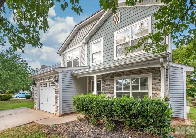 Photo 2 of Single family home for sale at 831 Sinclair Dr, Monroe, NC 28112 | MLS# 4428048 | Listing updated on 2026-10-07