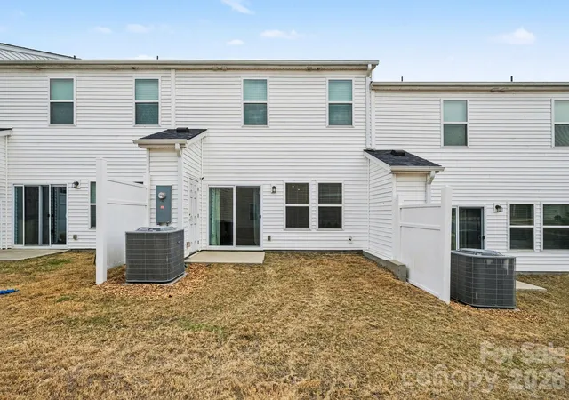 Photo 23 of Townhouse for sale at 2207 Belterra Dr, Charlotte, NC 28216 | MLS# 4428052 | Listing updated on 2026-10-05