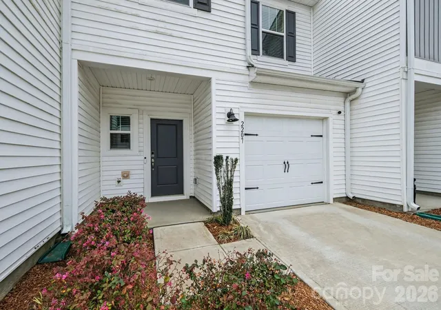 Photo 2 of Townhouse for sale at 2207 Belterra Dr, Charlotte, NC 28216 | MLS# 4428052 | Listing updated on 2026-09-24