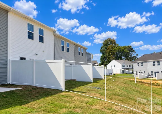 Photo 1 of Townhouse for sale at 5917 Wallace Ave, Charlotte, NC 28212 | MLS# 4428062 | Listing updated on 2026-10-01