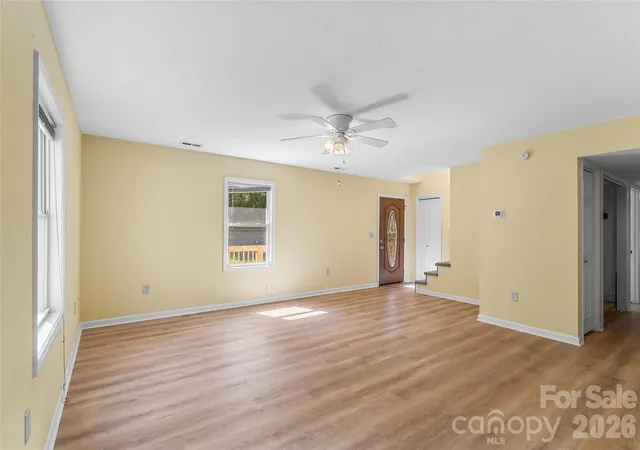 Photo 3 of Single family home for sale at 221 Old Us 70 Hwy E, Black Mountain, NC 28711 | MLS# 4428079 | Listing updated on 2026-10-04