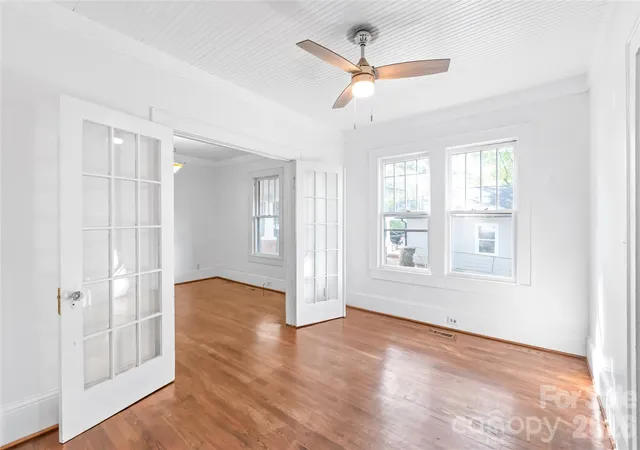 Photo 3 of Single family home for sale at 1015 Elm St, Monroe, NC 28112 | MLS# 4428093 | Listing updated on 2026-10-02