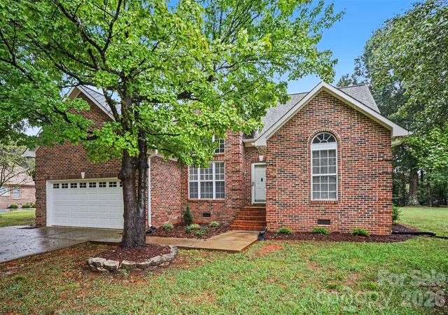 Single family home for sale at 119 Stumpy Crk Rd, Mooresville, NC 28117 | MLS# 4428106
