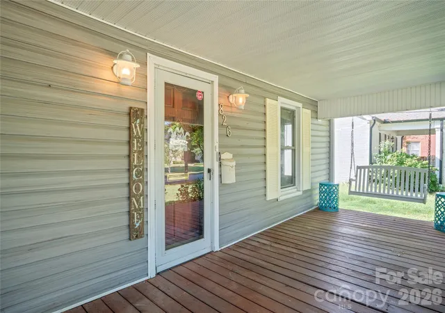 Photo 3 of Single family home for sale at 826 Davie Ave, Statesville, NC 28677 | MLS# 4428138 | Listing updated on 2026-09-28
