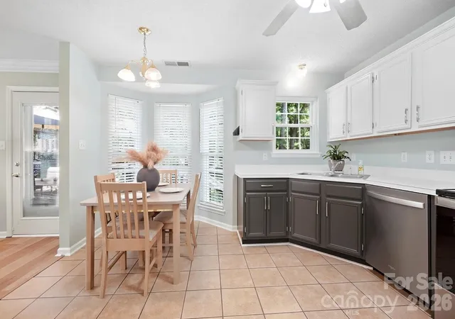 Photo 4 of Single family home for sale at 1629 Sugar Holw Dr, Charlotte, NC 28214 | MLS# 4428143 | Listing updated on 2026-10-01