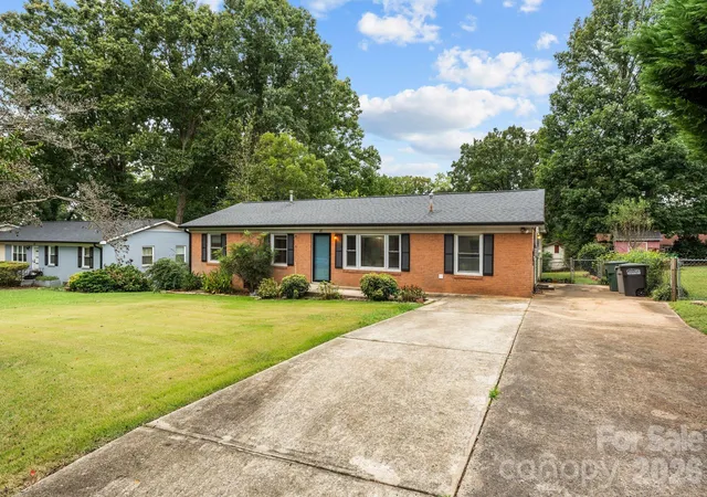 Photo 2 of Single family home for sale at 117 Tremont Ter, Bessemer City, NC 28016 | MLS# 4428146 | Listing updated on 2026-10-05