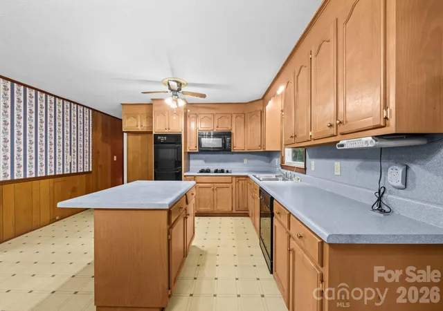 Photo 4 of Single family home for sale at 117 Tremont Ter, Bessemer City, NC 28016 | MLS# 4428146 | Listing updated on 2026-10-05