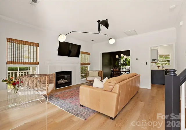 Photo 2 of Single family home for sale at 6315 Revlock Ct, Charlotte, NC 28226 | MLS# 4428153 | Listing updated on 2026-09-25