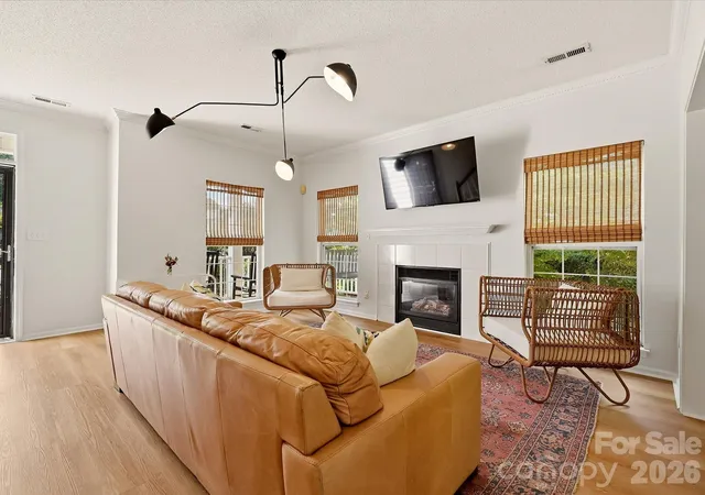 Photo 3 of Single family home for sale at 6315 Revlock Ct, Charlotte, NC 28226 | MLS# 4428153 | Listing updated on 2026-09-25