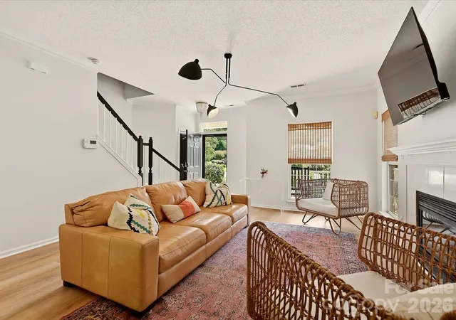 Photo 4 of Single family home for sale at 6315 Revlock Ct, Charlotte, NC 28226 | MLS# 4428153 | Listing updated on 2026-09-25
