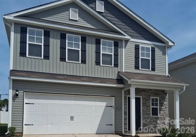 Photo 1 of Single family home for sale at 4213 Stoneygreen Ln, Charlotte, NC 28215 | MLS# 4428163 | Listing updated on 2026-10-20
