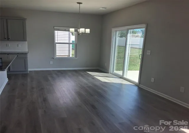 Photo 3 of Single family home for sale at 4213 Stoneygreen Ln, Charlotte, NC 28215 | MLS# 4428163 | Listing updated on 2026-09-26