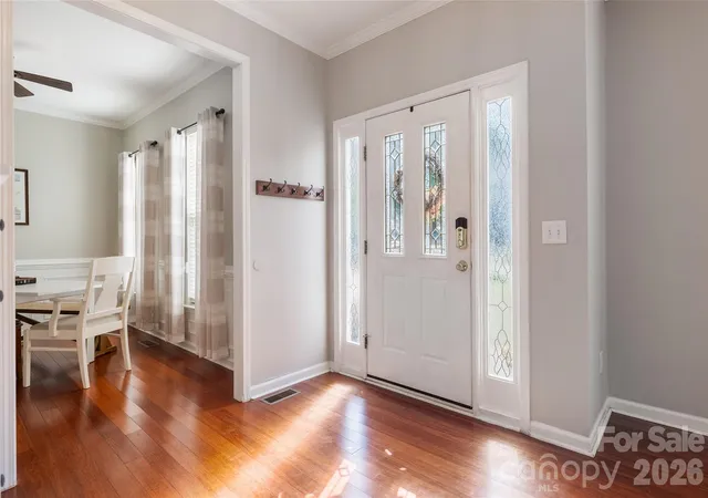 Photo 4 of Single family home for sale at 16919 Hampton Xing Dr, Huntersville, NC 28078 | MLS# 4428164 | Listing updated on 2026-10-03