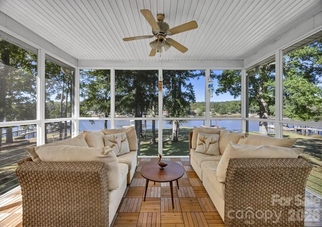 Single family home for sale at 1960 White Rd, Camden, SC 29020 | MLS# 4428169