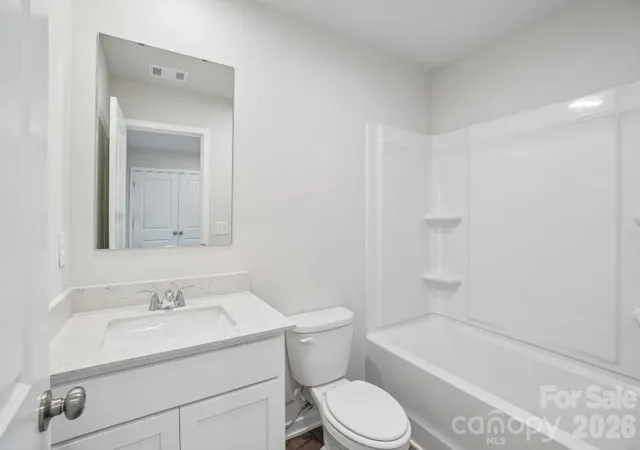 Photo 3 of Townhouse for sale at 6054 Tavener Dr, Spartanburg, SC 29307 | MLS# 4428182 | Listing updated on 2026-10-02