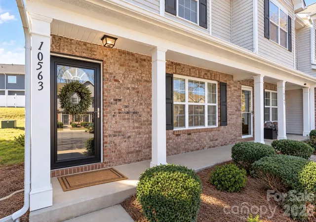 Photo 1 of Townhouse for sale at 10563 Stoneacre Ct, Pineville, NC 28134 | MLS# 4428184 | Listing updated on 2026-10-07