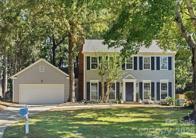 Photo 1 of Single family home for sale at 7214 Falconwood Ct, Charlotte, NC 28227 | MLS# 4428188 | Listing updated on 2026-10-29