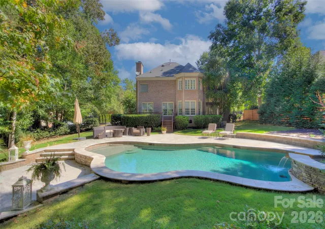 Photo 4 of Sale Pending at 3124 Rhett Butler Pl, Charlotte, NC 28270 | MLS# 4428192 | Listing updated on 2026-10-04