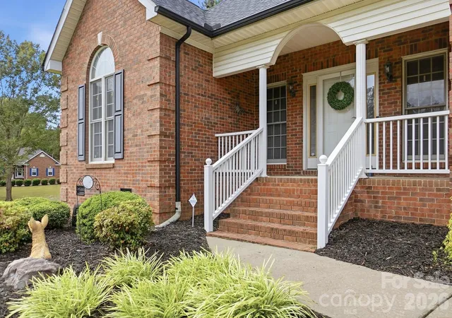 Photo 1 of Single family home for sale at 2301 Hunter Davis Ct, Monroe, NC 28110 | MLS# 4428195 | Listing updated on 2026-10-09
