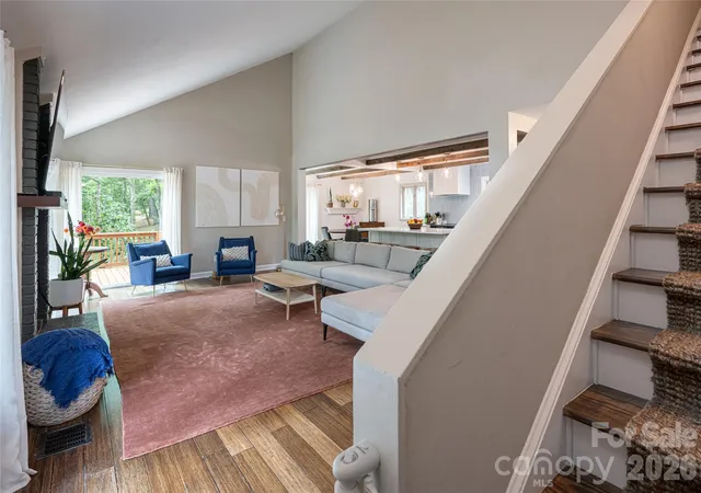 Photo 4 of Single family home for sale at 93 White Pine Dr, Fletcher, NC 28732 | MLS# 4428207 | Listing updated on 2026-10-03