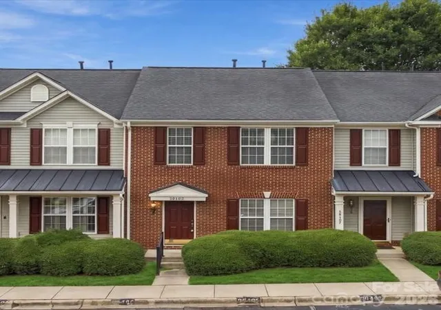 Photo 1 of Townhouse for sale at 3048 Misty Harbor Cir #E, Cramerton, NC 28032 | MLS# 4428210 | Listing updated on 2026-09-25