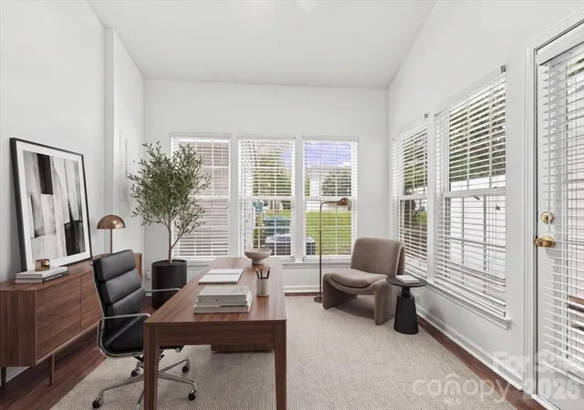Photo 3 of Townhouse for sale at 3048 Misty Harbor Cir #E, Cramerton, NC 28032 | MLS# 4428210 | Listing updated on 2026-09-25
