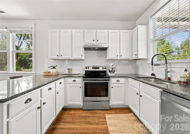 Photo 3 of Single family home for sale at 1505 Norris Ave, Charlotte, NC 28206 | MLS# 4428212 | Listing updated on 2026-10-03