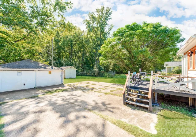 Photo 23 of Single family home for sale at 734 Tanglewood Dr, Salisbury, NC 28144 | MLS# 4428213 | Listing updated on 2026-10-03