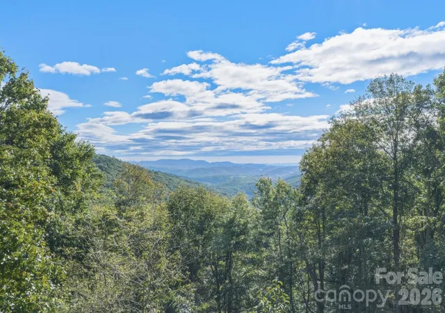 Photo 2 of Single family home for sale at 148 Sunny Chestnut, Boone, NC 28607 | MLS# 4428228 | Listing updated on 2026-09-30