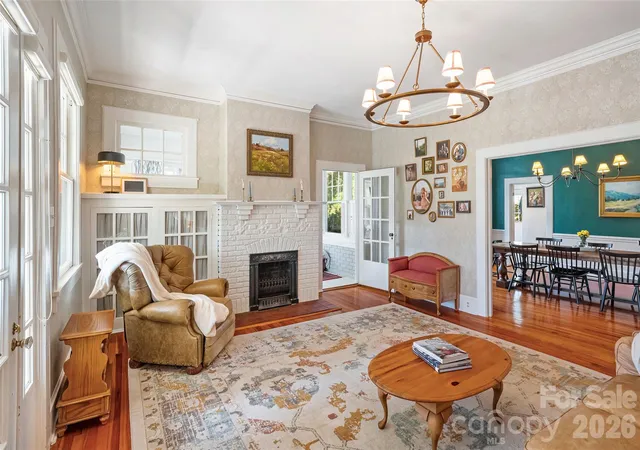 Photo 4 of Single family home for sale at 638 College Ave, Rock Hill, SC 29730 | MLS# 4428229 | Listing updated on 2026-09-25