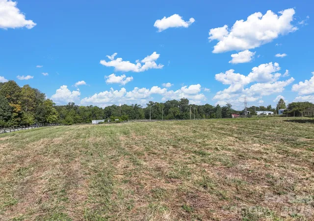 Photo 4 of Land for sale at 11125 Forest Lake Ln, Huntersville, NC 28078 | MLS# 4428233 | Listing updated on 2026-09-24