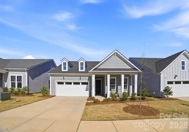 Photo 1 of Single family home for sale at 7104 Wayfarer Dr, Charlotte, NC 28269 | MLS# 4428237 | Listing updated on 2026-10-04