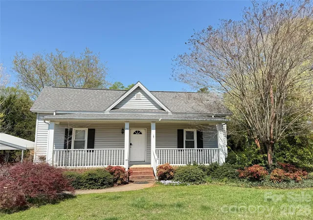Single family home for sale at 240 Nixon Rd, Belmont, NC 28012 | MLS# 4428255