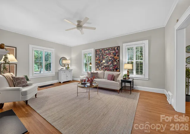 Photo 3 of Single family home for sale at 3809 Tuckaseegee Rd, Charlotte, NC 28208 | MLS# 4428272 | Listing updated on 2026-10-04