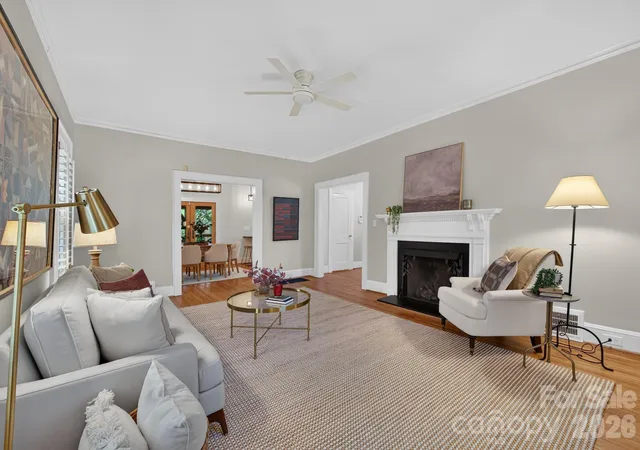 Photo 4 of Single family home for sale at 3809 Tuckaseegee Rd, Charlotte, NC 28208 | MLS# 4428272 | Listing updated on 2026-10-04