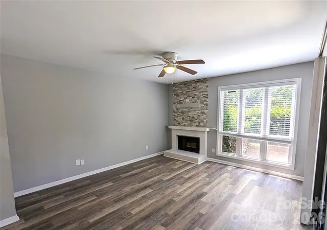 Photo 2 of Condo for sale at 8021 Cedar Glen Dr, Charlotte, NC 28212 | MLS# 4428273 | Listing updated on 2026-10-01