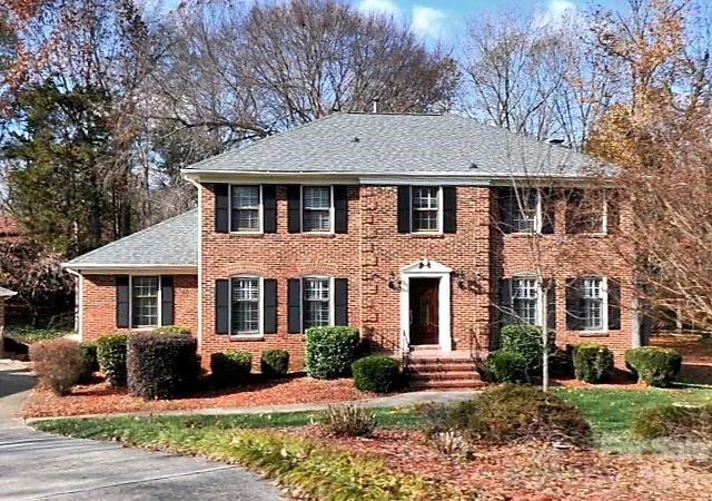 Photo 1 of Single family home for sale at 4602 Benridge Ln, Charlotte, NC 28226 | MLS# 4428292 | Listing updated on 2026-09-27